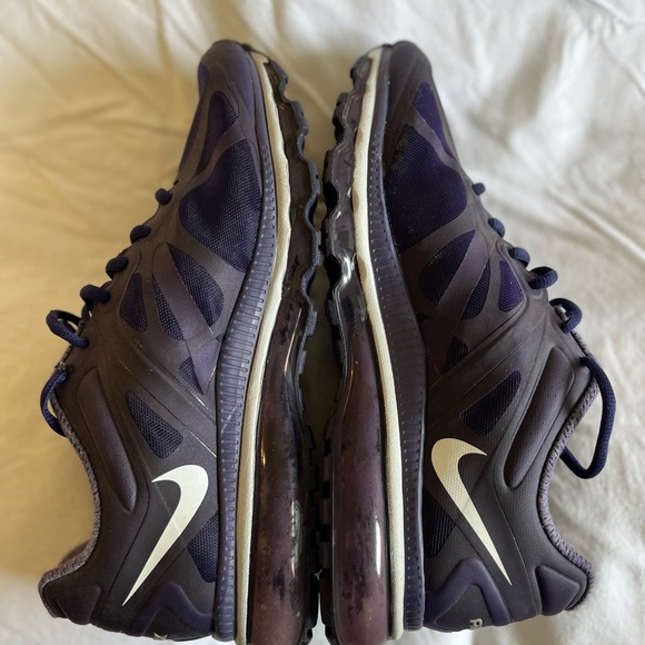 GUC 💜Nike Airmax Sneakers in purple and black; size 10 - Picture 6 of 10